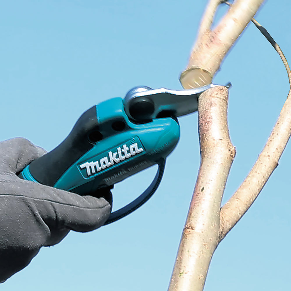 TIJERA INALÁMBRICA DE PODA MAKITA 36V DUP362Z