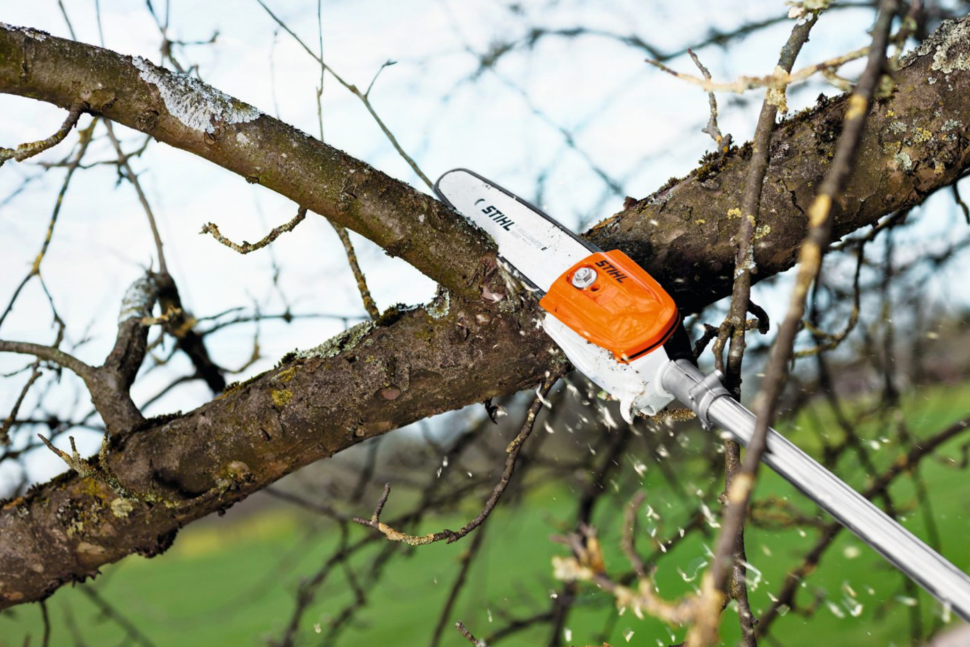 MOTOSIERRA STIHL HT 56 C-E