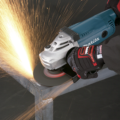 ESMERILADORA ANGULAR MAKITA 7" 2,200W GA7020