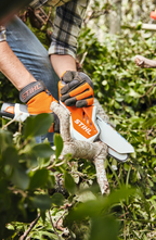 MINISIERRA DE MANO STIHL GTA 26